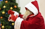 Spiritul sărbătorilor de iarnă, adus de Moș Crăciun în filialele CECCAR