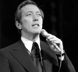 Williams în repetiții la London Palladium, înaintea spectacolului Royal Variety, în anul 1970