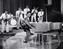 Little Richard într-o apariție televizată, în anii’50 
