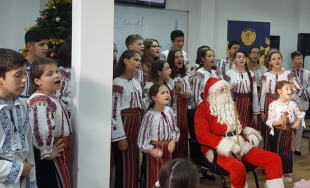 Crăciun în costum tradițional, la Buzău