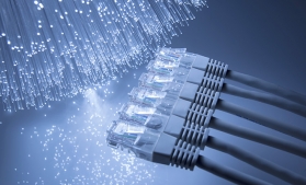 ANCOM: Viteza medie de download date internet fix în România a depășit 100 Mbps în primul semestru