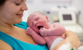 Eurostat: Peste cinci milioane de bebeluşi s-au născut în 2017, în UE