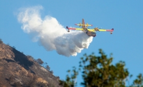 UE creează flota inițială de aeronave de combatere a incendiilor pentru următorul sezon de incendii forestiere