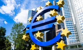 Rata anuală a inflaţiei în zona euro a scăzut semnificativ în martie, în urma declinului preţului ţiţeiului