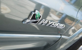 Vânzările de automobile hibride le-au depășit pe cele pe motorină pe piața europeană în trimestrul al treilea