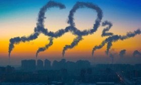 IEA: Emisiile globale de CO2 vor crește cu mai puțin de 1% în acest an grație regenerabilelor