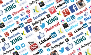 Studiu: Trei sferturi dintre români intră pe internet pentru rețele sociale și doar 8% pentru servicii bancare