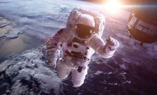 255 de români candidează la un post de astronaut ESA