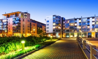 Studiu: Mai mult de 70% dintre românii care vor să cumpere o locuință preferă apartamentele