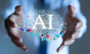 Opt din zece experți vor să combată fraudele financiare cu ajutorul inteligenței artificiale, până în 2025