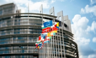 UE are în vedere investiţii masive prin intermediul viitorului buget multianual pentru redresarea economică