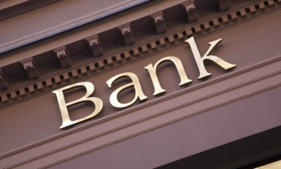 Spania intenționează să taxeze suplimentar băncile pentru a contracara creșterea costului vieții