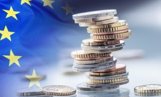 MIPE: CE a autorizat plata primei cereri din cadrul PNRR, care aduce României 2,6 miliarde euro pentru revitalizarea economiei