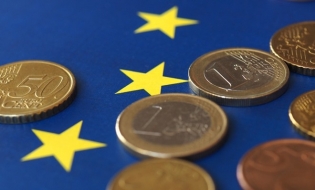 UE va propune ca băncile să ofere în mod obligatoriu „plăți instant” în euro