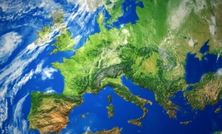 UE va recurge la sateliți pentru a opri distrugerea pădurilor
