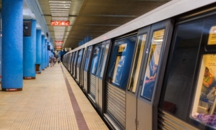 Primul tren destinat Magistralei 5 a ajuns în depoul Metrorex; urmează verificarea și probele