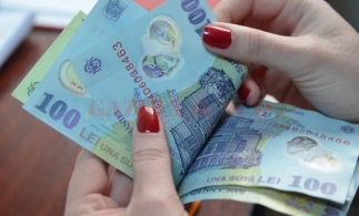 România, cea mai mică diferență salarială între femei și bărbați din UE