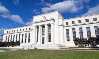 Rezerva Federală americană examinează posibilitatea emiterii unei monede digitale