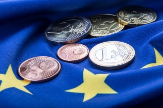 UE a înregistrat un deficit al balanţei comerciale de 25,2 miliarde euro, în primele 11 luni din 2018