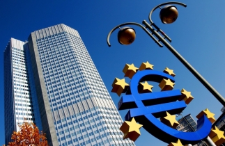 Christine Lagarde: BCE se aşteaptă la o contracţie puternică în zona euro