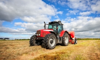 Circa 72% dintre fermierii europeni au fost interesaţi de achiziţia de tractoare, în primele şase luni