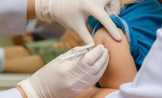 A început campania anuală de vaccinare antigripală gratuită derulată de Ministerul Sănătăţii