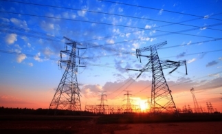 Comisia Europeană recomandă statelor membre să taxeze profiturile excepționale ale companiilor energetice