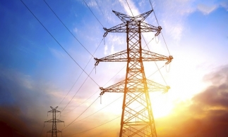 ANRE: Consumul de electricitate a scăzut cu 5,3% în primele patru luni ale anului