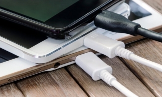 PE a decis: un încărcător universal de tip USB-C pentru toate dispozitivele mobile
