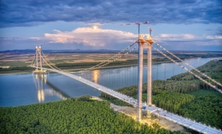 Podul peste Dunăre de la Brăila, aproape de inaugurare; au început testele de rezistență