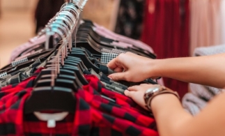Raport: Fashion și Electro-IT, printre cel mai competitive sectoare din retailul românesc în privința prețurilor