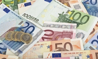 FEI și cinci bănci vor sprijini IMM-urile din România cu garanții de un miliard de euro