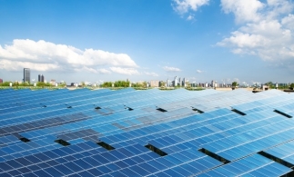 Sebastian Burduja: Încă 114 comunitați vor avea parcuri solare finanțate de Ministerul Energiei