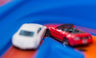 BAAR: Mai mult de 200.000 de șoferi au ales să rezolve accidentele ușoare cu ajutorul aplicației „Amiabila”