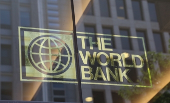 Banca Mondială: Europa trebuie să investească în competențe și să diminueze birocrația pentru firme