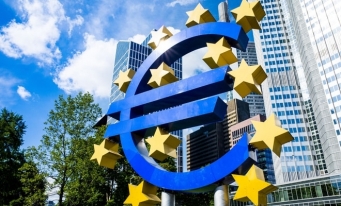 Markit: Economia zonei euro a crescut peste așteptări, în februarie