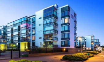 Dezvoltatorii imobiliari din Europa de Est se concentrează pe modernizarea clădirilor, pe fondul creșterii costurilor