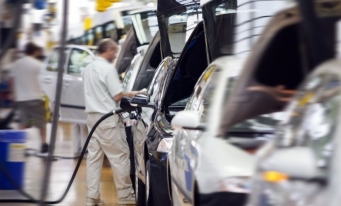 S&P Global Mobility: Criza energetică ar putea diminua producția de automobile a Europei cu aproape 40%