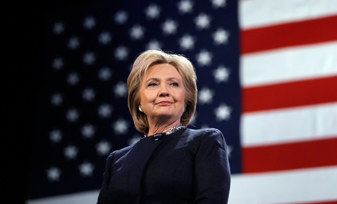 Alegerile primare din SUA: Hillary Clinton, pe val