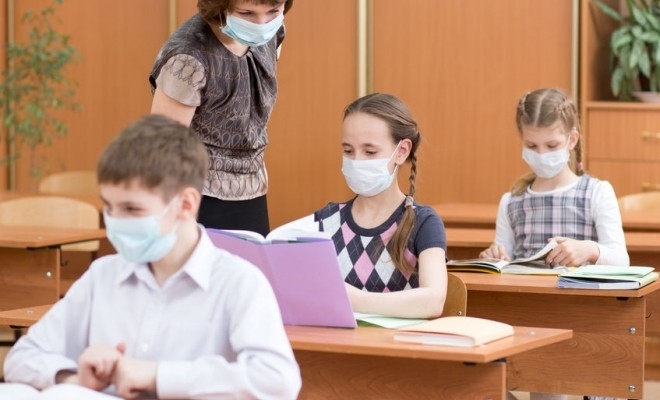 Florin Cîțu: Ne gândim la introducerea testelor de salivă în școli