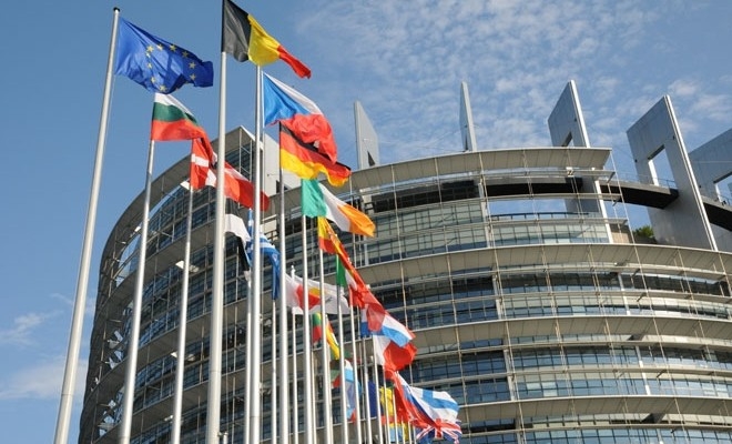 UE sprijină 10 legături transfrontaliere de călători