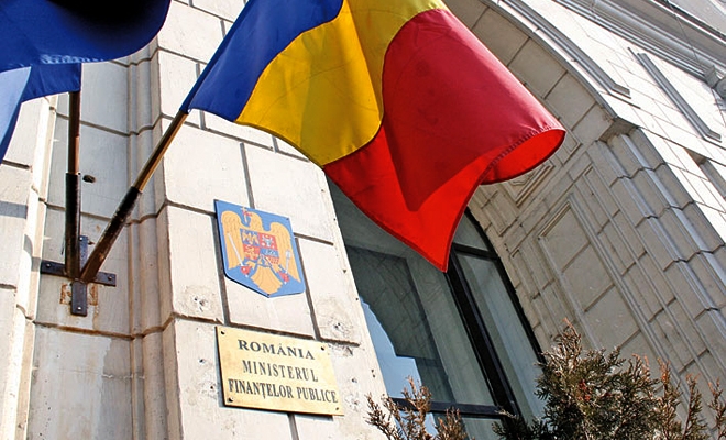 MFP: Românii au cumpărat titluri Tezaur de 700 milioane lei