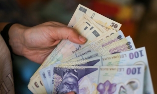 BNR: Valoarea numerarului aflat în afara sistemului bancar a crescut, în 2024, cu 14,2%