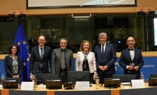 Comunicat de presă: Noua strategie privind piața unică a serviciilor: de la vorbe la fapte – ce urmează?