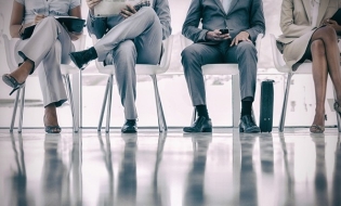 Eurostat: Rata angajării în UE s-a menținut stabilă în trimestrul trei din 2025