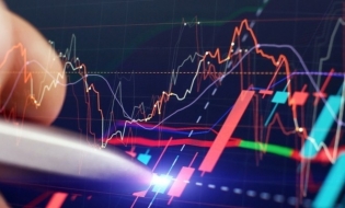 Deficitul României a scăzut la 8,7% din PIB în trimestrul doi, dar rămâne cel mai ridicat din UE