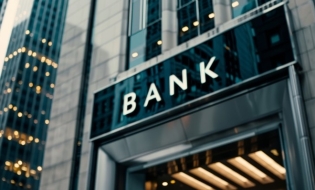 BNR: Băncile anticipează, pentru trimestru III din acest an, o continuare a înăspririi standardelor de creditare