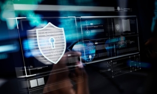 Securitatea cibernetică, principalul risc pentru companii; AI-ul are cea mai rapidă ascensiune, până pe locul 2