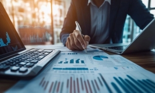 MF a abrogat OMEF nr. 858/2008 privind depunerea declarațiilor fiscale prin mijloace electronice de transmitere la distanță; prevederile acestuia se regăsesc actualizate în OPANAF nr. 2.213/2025