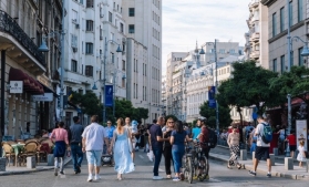 Programul „Străzi deschise – București, Promenadă urbană” | Artă, film, percuție și spectacole pe Calea Victoriei și pe Calea Griviței, în weekendul 13-14 septembrie